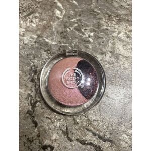 The Body Shop Baked to Last Eye Color Eyeshadow Duo, 04 Quartz New‎